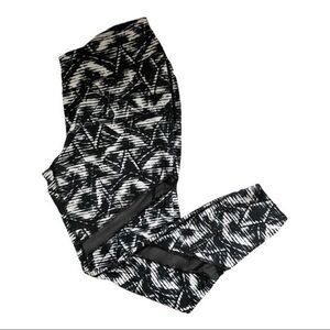Old Navy Plus Active Leggings - Size XXL‎